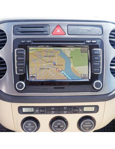 thumbnail image 2 of 2010-2015 Volkswagen OEM Fender Premium RNS-510 GPS Navigation Receiver – Core Required – 30-Day Warranty 2 of 4