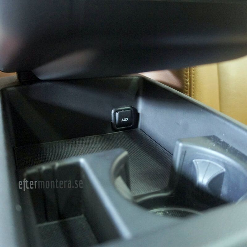 Audi original AUX för A4 / A5 / Q5 Audi original AUX för A4 / A5 / Q5