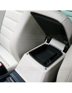 Förvaringsfack armstöd VW... 2